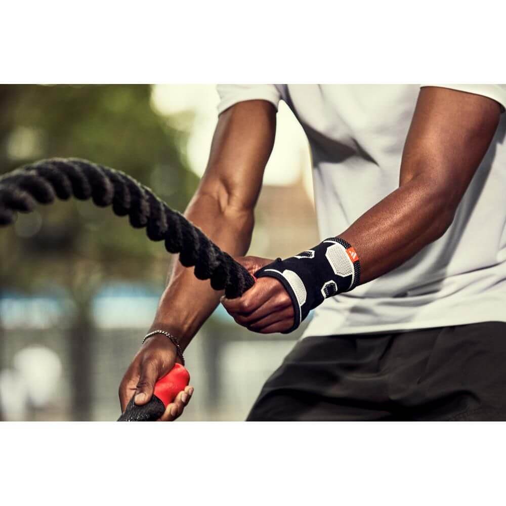 Wrist Support - Image 8