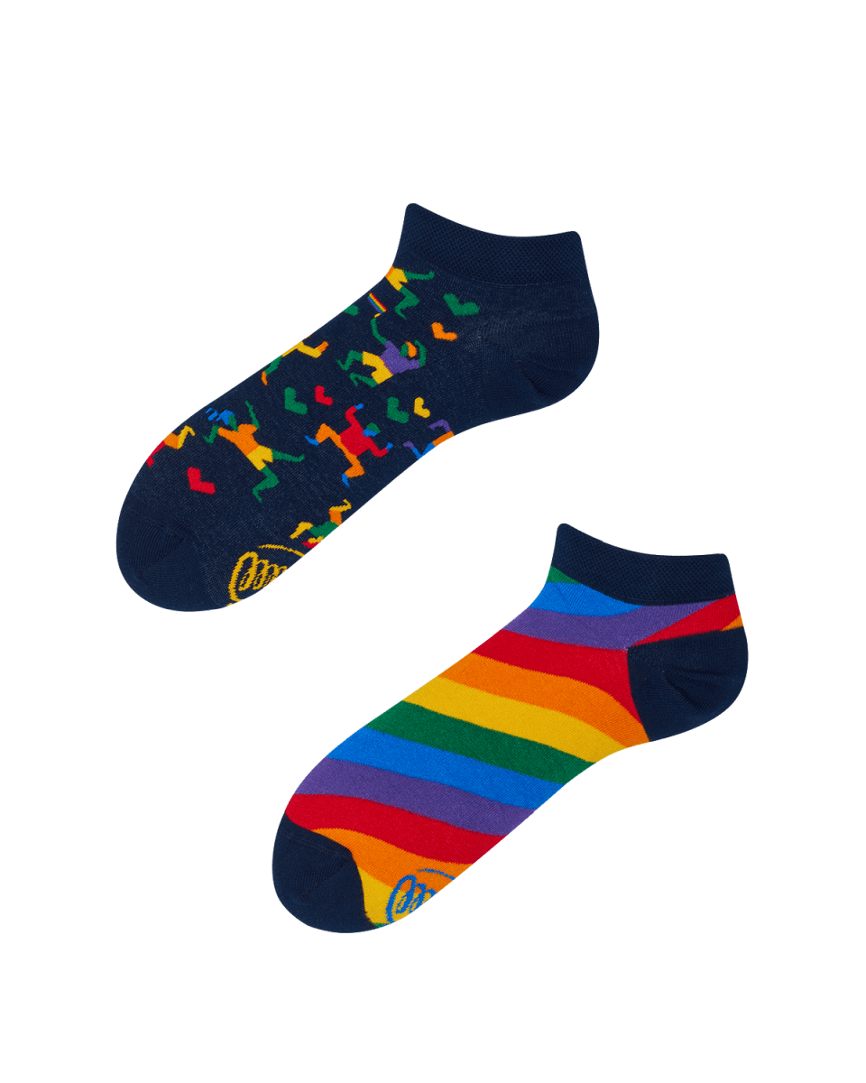 Over the Rainbow Low